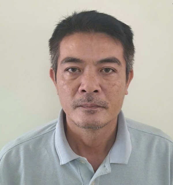 Bắt giam 2 thành viên 