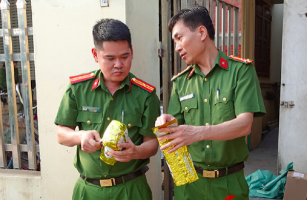 Bắt giam đối tượng giả mạo nhãn hiệu 