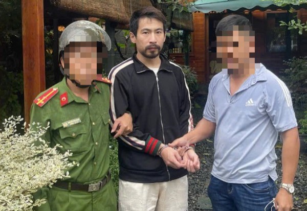 Bắt nghi phạm người Trung Quốc bỏ trốn khi đang điều trị ở bệnh viện