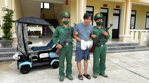 Bắt người đàn ông vừa mãn hạn tù lại tiếp tục làm tiền giả