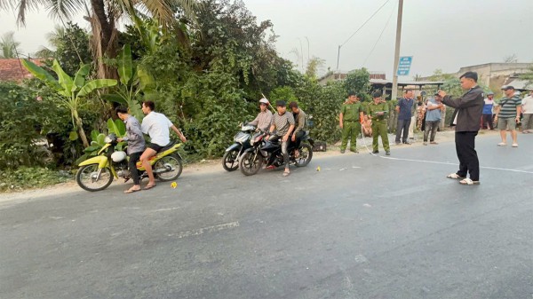 Bắt nhóm nghi phạm khống chế người đi đường, thực hiện nhiều vụ cướp tài sản