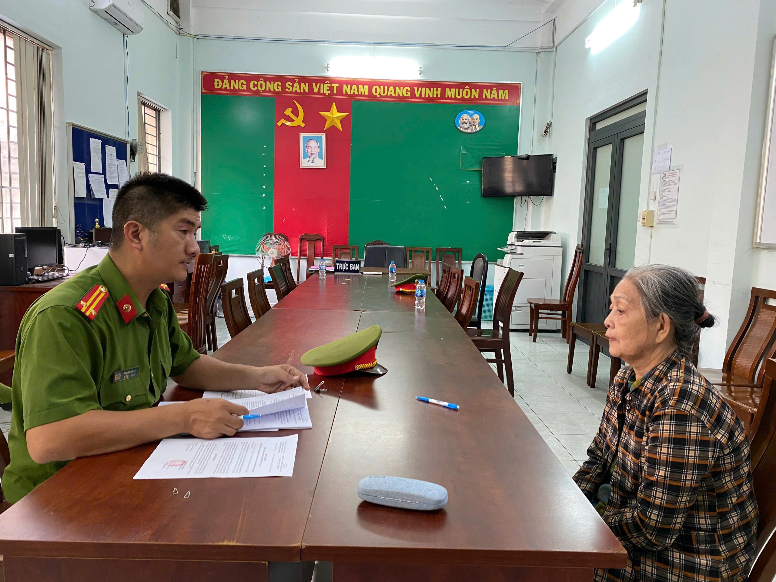 Bắt tạm giam Giáp Thị Sông Hương, chủ cơ sở Mái ấm Hoa Hồng