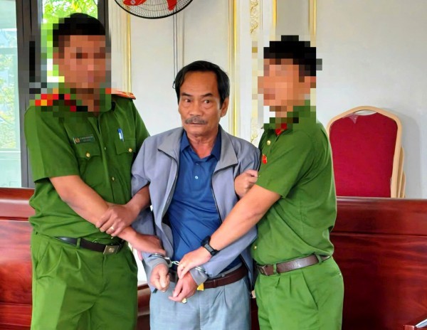 Bắt tổng giám đốc chiếm đoạt hơn 6,8 tỉ đồng từ dự án chưa được giao đất