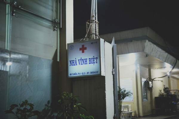 Bị phạt vì tung tin sai sự thật đóng 5 triệu đồng mới được nhận thi thể ở Bệnh viện Chợ Rẫy