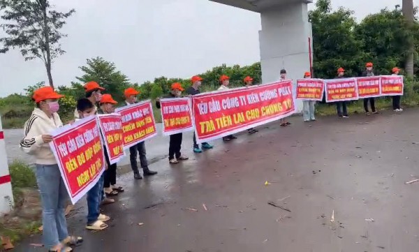 Bình Phước: Khởi tố vụ án lừa đảo tại dự án Khu đô thị Ruby City Bình Phước: Khởi tố vụ án lừa đảo tại dự án Khu đô thị Ruby City
