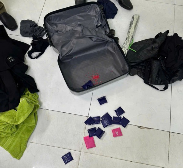 Công an TP.HCM bắt 2 nghi phạm tàng trữ ma túy số lượng lớn