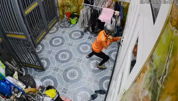 Công an TP.HCM bắt nhanh hai nghi phạm đột nhập nhà dân trộm két sắt
