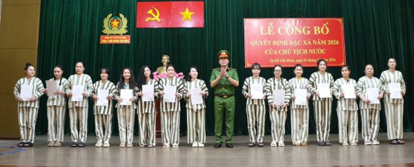 Công an TP.HCM công bố quyết định đặc xá cho 457 phạm nhân