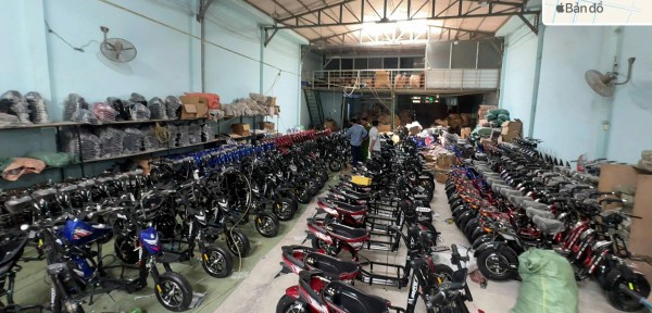 Công an TP.HCM triệt phá xưởng xe điện lậu và tái chế pin cũ