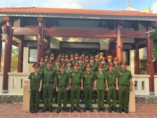 Công an TP.Đà Nẵng đặt mục tiêu kéo giảm phạm pháp hình sự Công an TP.Đà Nẵng đặt mục tiêu kéo giảm phạm pháp hình sự