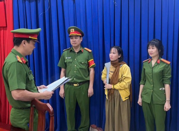 Công an tỉnh Đồng Nai bắt chủ nợ giả chữ ký công nhân lừa rút tiền BHXH