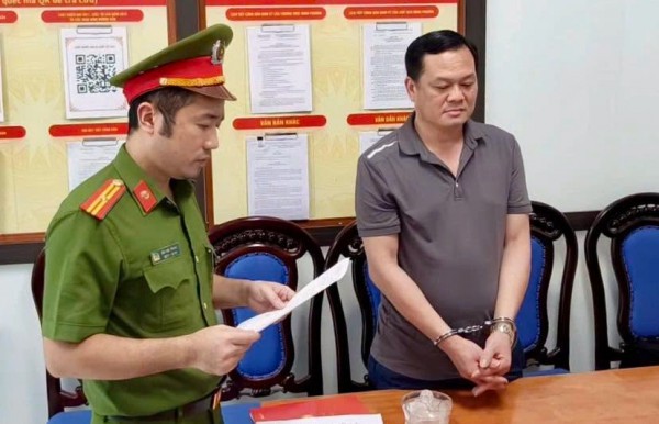Cựu cán bộ ủy ban kiểm tra tỉnh ủy bị bắt vì lừa đảo 