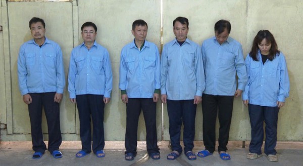 Cựu chủ tịch phường bị truy tố nhận hối lộ, 