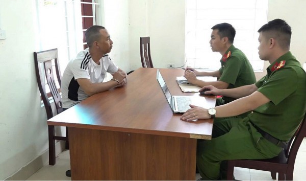 Giả danh công an điều tra để lừa đảo sinh viên Giả danh công an điều tra để lừa đảo sinh viên