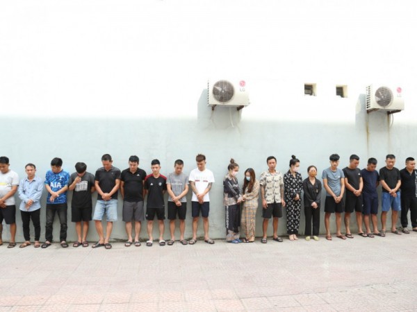 Hà Tĩnh: Khởi tố 15 người tổ chức 