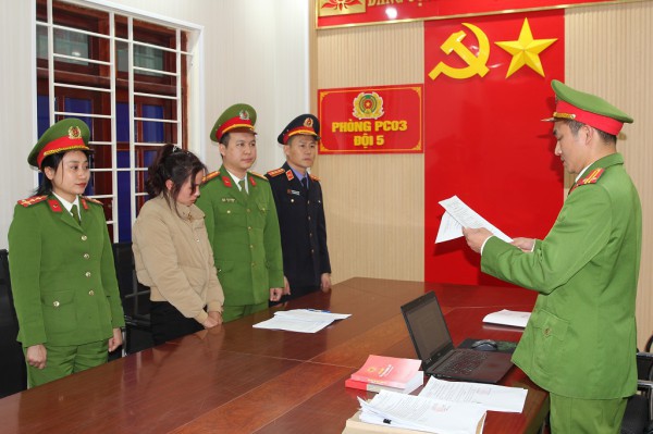 Hóa chất và nước lã cho 