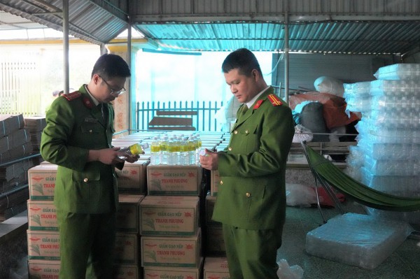 Hóa chất và nước lã cho 