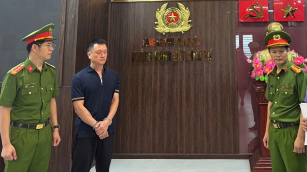 Khởi tố trùm giang hồ Vi Khởi tố trùm giang hồ Vi