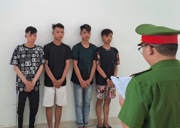 Mạnh tay với tội phạm đường phố, Công an Đà Nẵng bắt tạm giam nhiều Mạnh tay với tội phạm đường phố, Công an Đà Nẵng bắt tạm giam nhiều