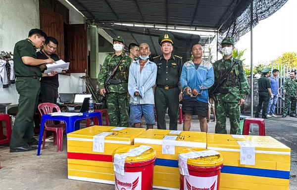 Phá đường dây mua bán vật liệu nổ liên tỉnh, thu giữ hơn 200 kg thuốc nổ