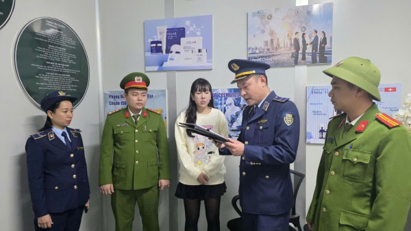 Quảng Ninh triệt phá đường dây mỹ phẩm giả hoạt động trên mạng