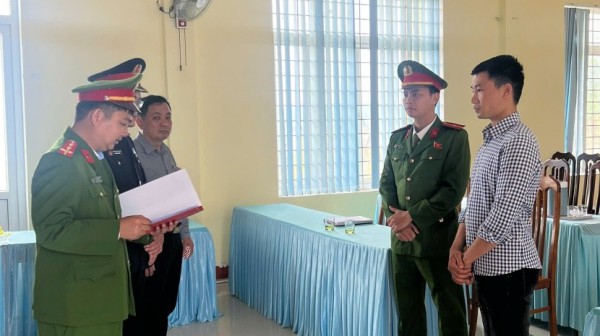 Quảng Trị: Bị khởi tố vì vận chuyển 43 kg thịt sơn dương