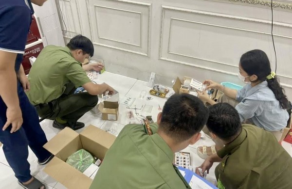 TP.HCM: Công an tìm người từng sử dụng dịch vụ tại cơ sở thẩm mỹ Bee Hin