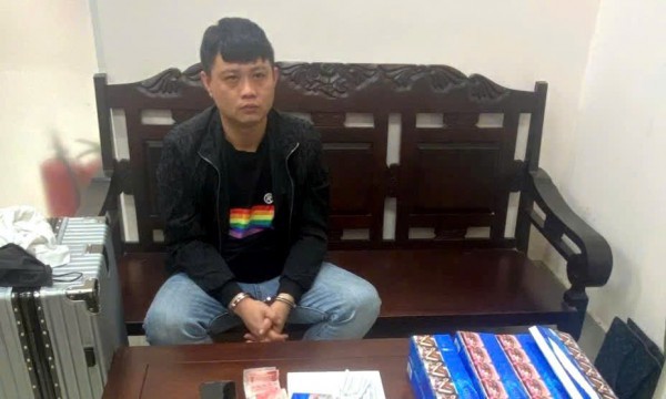 Tây Ninh: Hai người bị truy nã đặc biệt ra đầu thú