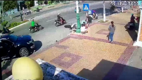 Vụ nữ sinh ở Ninh Thuận bị ô tô tông tử vong: Gia đình gửi đơn tố giác tội phạm
