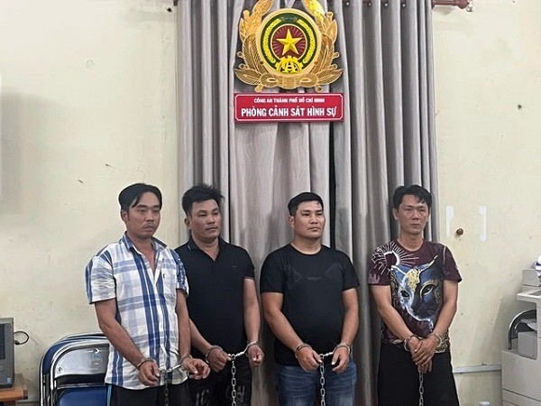 Công an TP.HCM bắt băng nhóm đòi nợ cưỡng đoạt tài sản Công an TP.HCM bắt băng nhóm đòi nợ cưỡng đoạt tài sản