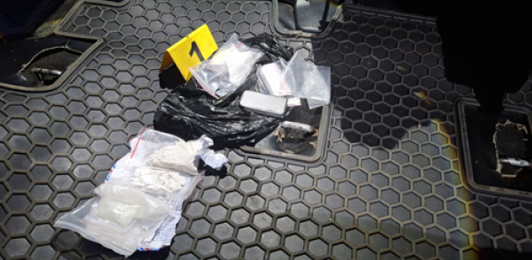 Đắk Lắk: Bắt đôi tình nhân mua bán trái phép chất ma túy