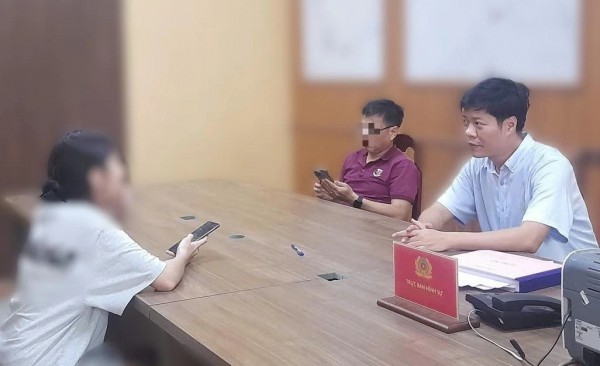 Đồng Nai: Nhóm người lạ nói tiếng nước ngoài 