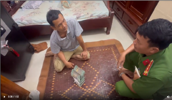 Đồng Nai bắt nghi can trộm 1,8 tỉ đồng trong cốp xe mô tô