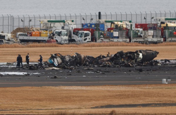 Giải mã kỳ tích vụ cháy máy bay không ai thiệt mạng ở Nhật Bản