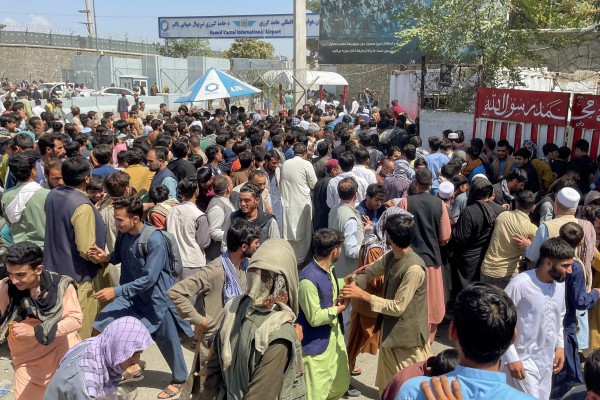 Anh bí mật tiếp nhận hàng ngàn người Afghanistan bị lộ thông tin cá nhân