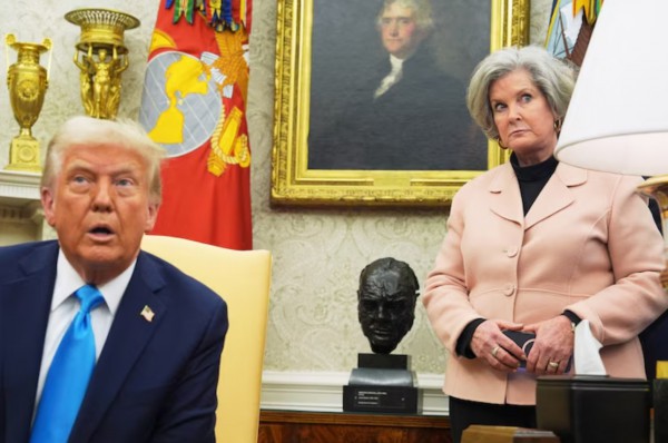 Bị chánh văn phòng nói 