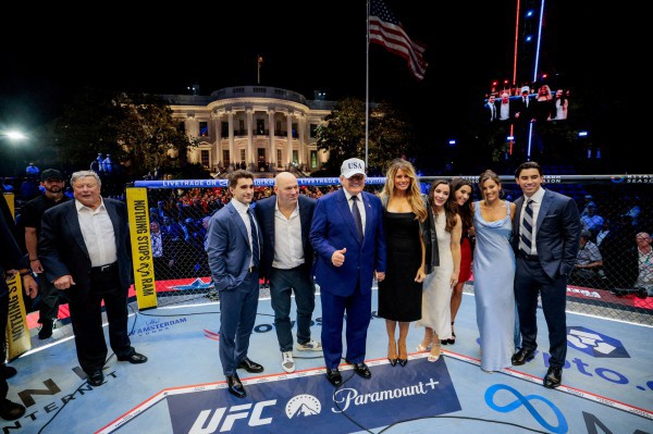FBI phá âm mưu tấn công sự kiện UFC tại Nhà Trắng