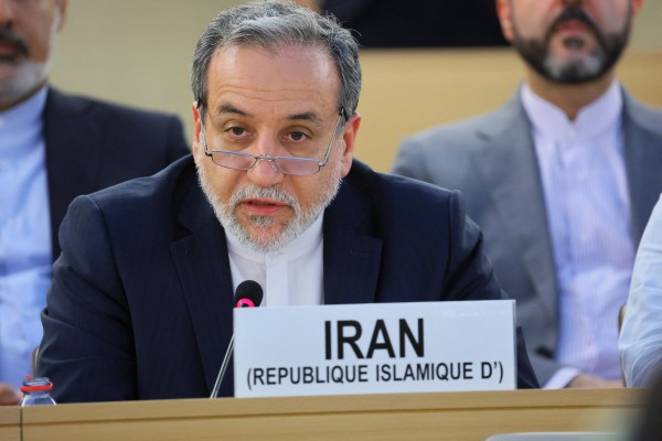 Iran nói chưa thỏa thuận ngừng bắn, phóng tên lửa đạn đạo vào Israel