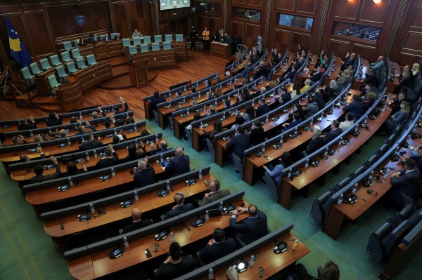 Kosovo bỏ phiếu 50 lần không bầu được chủ tịch quốc hội Kosovo bỏ phiếu 50 lần không bầu được chủ tịch quốc hội