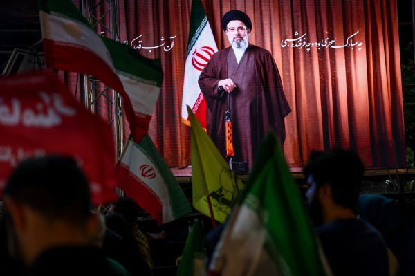 Lãnh tụ tối cao Iran cảnh báo âm mưu chia rẽ