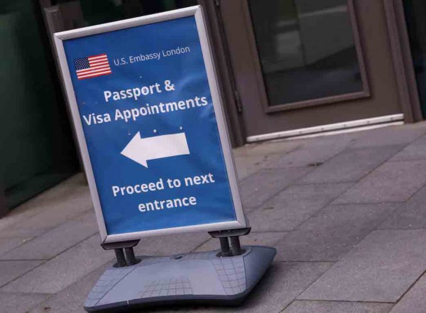 Mỹ đổi quy định cấp thị thực H-1B, ai bị ảnh hưởng ?