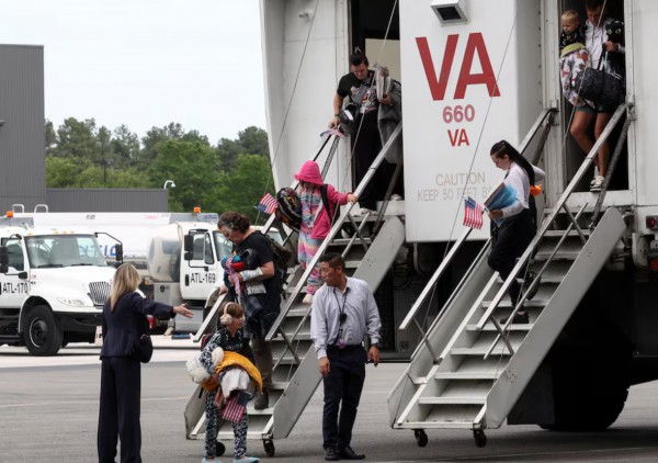 Mỹ xem xét áp lệnh cấm nhập cảnh hơn 30 quốc gia