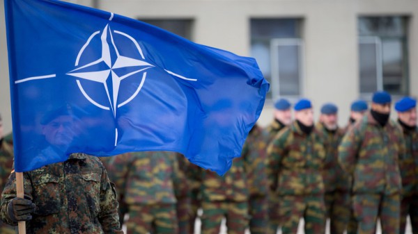 NATO khẳng định không gây chiến với Nga