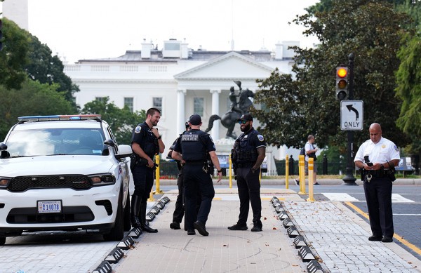 Nhà Trắng kiểm soát cảnh sát Washington D.C