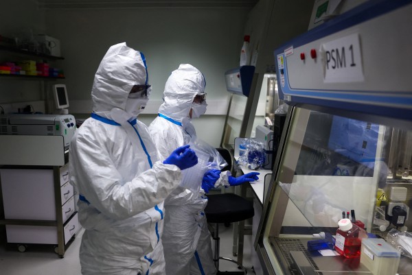 Viện Pasteur Pháp cảnh báo về nguy cơ đại dịch nghiêm trọng hơn Covid-19