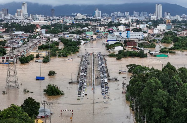 Đông Nam Á hứng lũ lụt nghiêm trọng