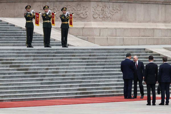 Ông Tập Cận Bình đón tiếp ông Putin tại Bắc Kinh