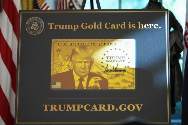 Ông Trump chính thức tung 