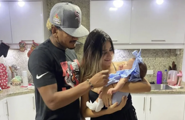 Câu chuyện đau lòng trong thảm họa động đất ở Venezuela: Vợ cầu thủ qua đời vì cứu con gái