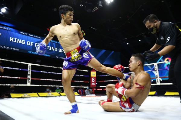 Võ sĩ Muay Trương Cao Minh Phát thắng cả 2 trận knock-out trên đất Thái